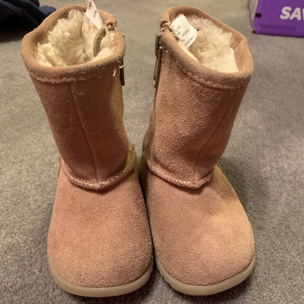 Circo toddler boots